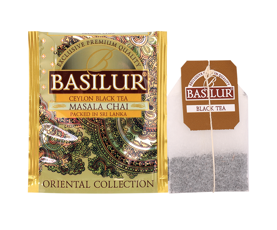 Basilur Masala Chai - czarna herbata cejlońska z dodatkiem przypraw w torebce. Ozdobna, złota koperta z orientalnym motywem.