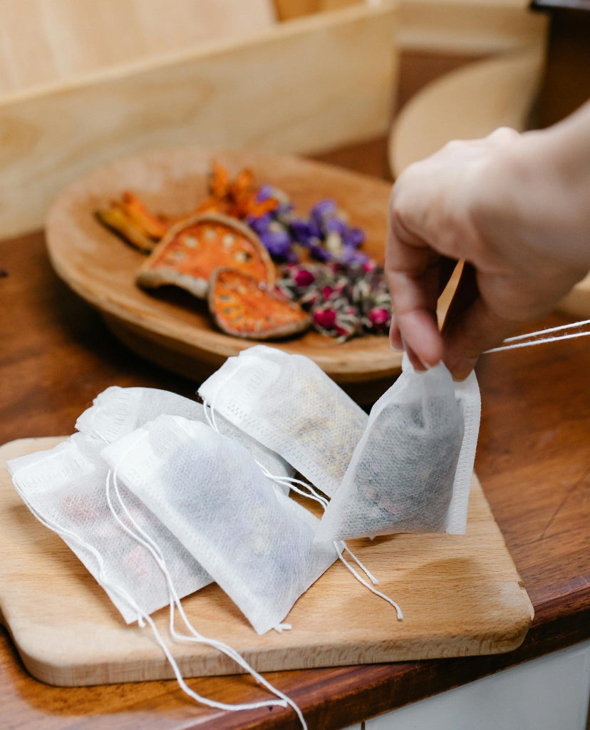 Biodegradable tea bags without microplastics and staples - Basilur teas ...