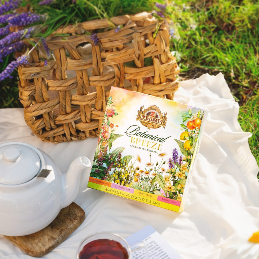 Zestaw herbat Botanical Breeze w prezentowym pudełku na pikniku