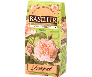 Basilur Cream Fantasy - zielona herbata z dodatkiem papai, szarłatu oraz aromatu truskawki i śmietanki. Zielone pudełko w kwiatowym motywem.