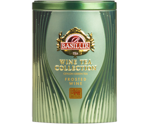 Basilur Frosted Wine - zielona herbata cejlońska z dodatkiem moreli, skórki pomarańczy oraz aromatu wina lodowego. Ozdobne opakowanie w formie metalowej puszki w kolorze zielonym.
