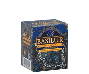 Basilur Magic Nights - herbata czarna eskpresowa z dodatkiem naturalnego aromatu truskawki, moreli, ananasa i papai. Niebieskie, ozdobne pudełko z orientalnym motywem.