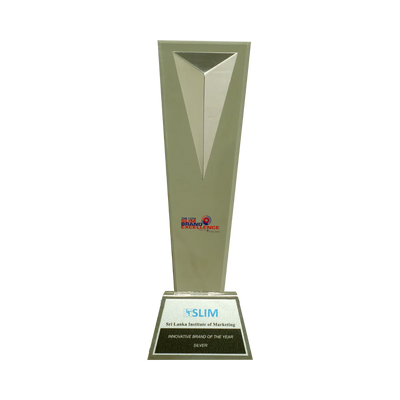 Nagroda dla Basilur od Slim Brand Excellence jako Innovative Brand Of The Year 