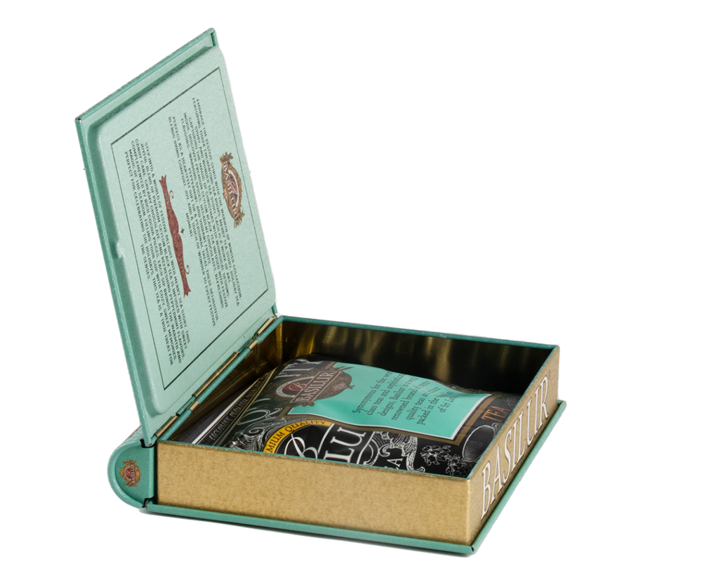 Herbata świąteczna Basilur Warmth Of Winter Tea Story 1 w zdobionej puszce