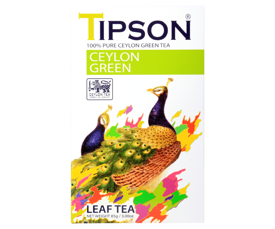 Tipson Ceylon Green – zielona herbata cejlońska bez dodatków. Mieszanka liści została umieszczona w ozdobnym opakowaniu z grafiką pary dostojnych pawi. 
