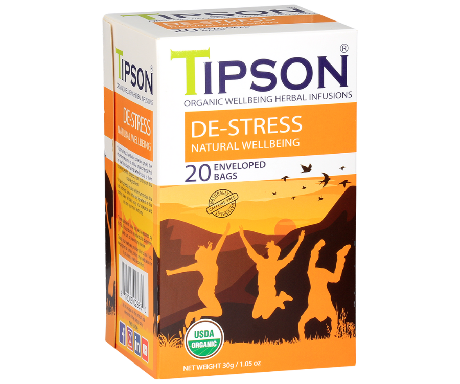 Tipson De-Stress – organiczna mieszanka dzikiej róży, mięty pieprzowej, tulsi, lukrecji i skórki pomarańczy. Kopertowane saszetki zostały umieszczone w opakowaniu ozdobionym grafiką grupki ludzi spędzających aktywnie czas na świeżym powietrzu.