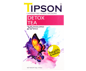 Tipson Detox Tea – ziołowa mieszanka rumianku, kurkumy, kolendry, kopru włoskiego, kardamonu i czarnego pieprzu na wyeliminowanie z organizmu szkodliwych toksyn i zachowanie zdrowej równowagi. Kopertowane saszetki zostały umieszczone w ozdobnym opakowaniu z motywem motyli.