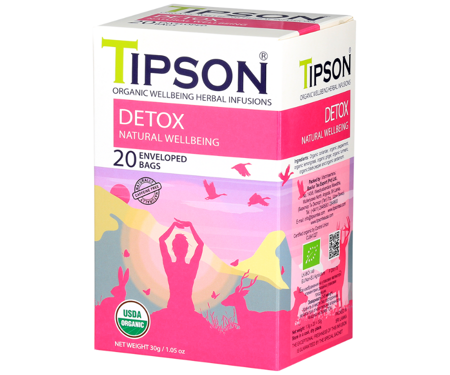 Tipson Detox – organiczna mieszanka z kolendry, mięty pieprzowej, trawy cytrynowej, imbiru, rumianku, kurkumy, pieprzu czarnego oraz kardamonu. Kopertowane saszetki zostały umieszczone w opakowaniu ozdobionym grafiką kobiety uprawiającej jogę na łonie natury.