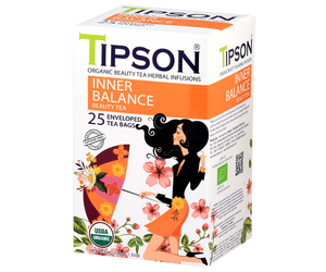 Tipson Inner Balance – organiczna mieszanka ziela tulsi, kozieradki, ashwagandhy, rumianku, cynamonu, dzikiej róży, imbiru, koniczyny oraz trawy cytrynowej na wyrównanie poziomu hormonów, stres i zmęczenie. Kopertowane saszetki zostały umieszczone w ozdobnym opakowaniu.