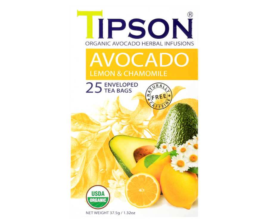 Tipson Avocado Lemon & Chamomile – organiczna mieszanka rumianku, liści awokado, trawy cytrynowej, hibiskusa, owocu dzikiej róży, awokado oraz naturalnego aromatu cytryny. Kopertowane saszetki zostały umieszczone w opakowaniu ozdobionym grafiką liści, owoców, kwiatów i cytrusów.