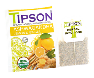 Tipson Ashwagandha Lemon & Ginger – organiczna mieszanka rumianku, ashwagandhy, trawy cytrynowej, imbiru, werbeny cytrynowej oraz aromatu cytryny. Kopertowane saszetki zostały umieszczone w opakowaniu ozdobionym grafiką cytrusów i przypraw.