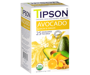 Tipson Avocado Lemon & Ginger – organiczna mieszanka trawy cytrynowej, liści awokado, imbiru, rozmarynu, hibiskusa, owoców dzikiej róży, awokado oraz naturalnego aromatu cytryny. Kopertowane saszetki zostały umieszczone w opakowaniu ozdobionym grafiką liści, owoców, przypraw i cytrusów.