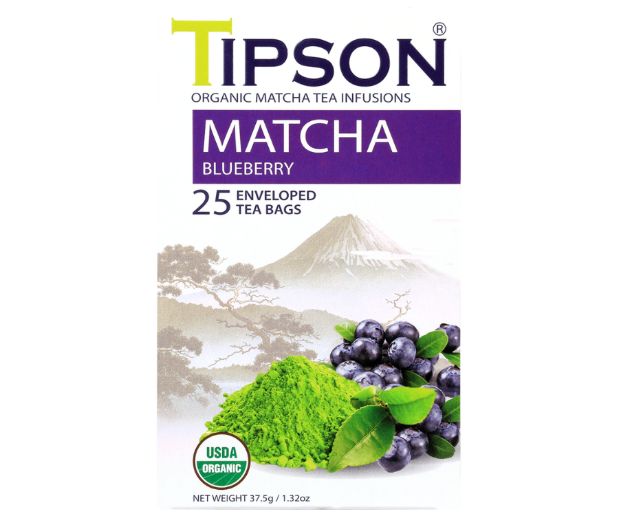 Tipson Matcha Bluberry – organiczna matcha z dodatkiem zielonej herbaty i aromatu borówek. Kopertowane saszetki zostały umieszczone w ozdobnym opakowaniu.