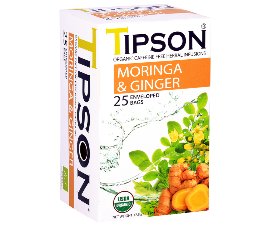 Tipson Moringa & Ginger – ziołowa herbata z liśćmi moringi i imbirem. Kopertowane saszetki zostały umieszczone w ozdobnym pudełku.