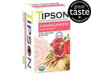 Tipson Ashwagandha Pomegranate – organiczna mieszanka rumianku, ashwagandhy, trawy cytrynowej, hibiskusa, skórki pomarańczy oraz naturalnego aromatu granatu. Kopertowane saszetki zostały umieszczone w opakowaniu ozdobionym grafiką egzotycznego owocu  i przypraw.