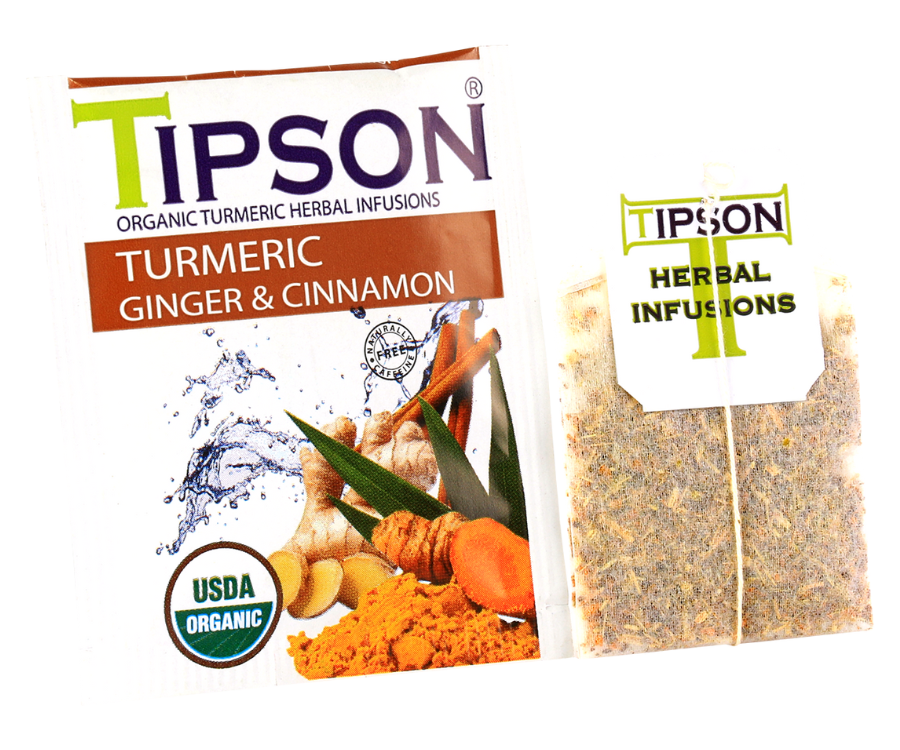 Tipson Turmeric Ginger & Cinnamon – ziołowa herbata z trawą cytrynową, cynamonem, imbirem, kurkumą i bazylią. Kopertowane saszetki zostały umieszczone w ozdobnym pudełku.