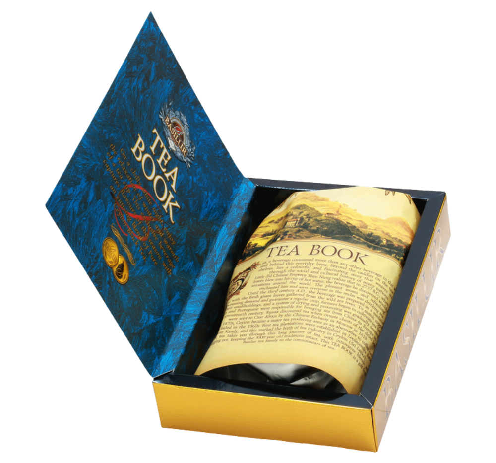 Basilur Tea Book herbata czarna w ozdobnym kartoniku w kształcie książki z zimowym motywem. 